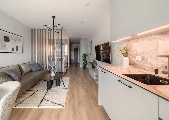 Luxury Private Near Old Town And Nature